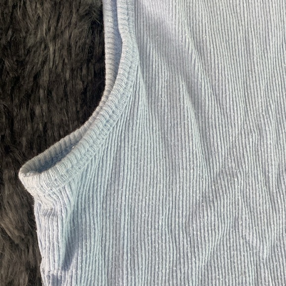 Baby blue ribbed tank top - Picture 13 of 16